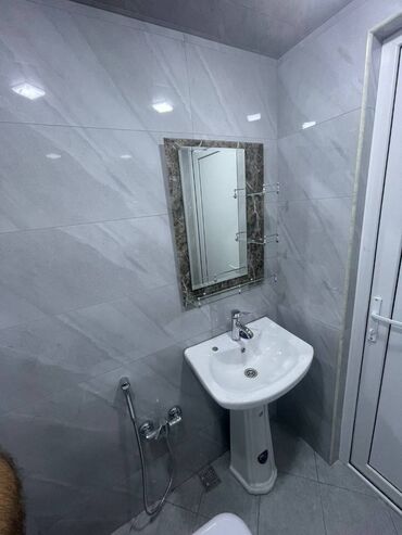 Digər kommersiya daşınmaz əmlakı: İdeal yer. Obyekt icareye verilir. Obyektin sahesi 80 kv- dır — 24