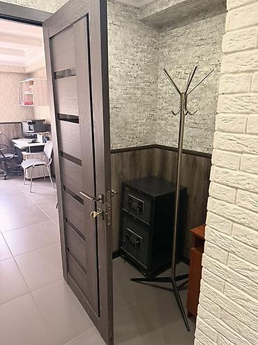 Аренда помещений свободного назначения: 7 апреля 168 В . Сдается многофункциональная закрытая территория с — 16