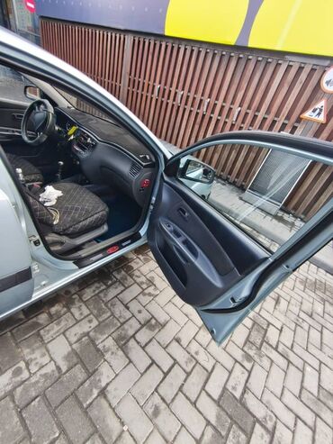 Kia: Kia Rio: 2006 г., 1.4 л, Механика, Бензин, Хэтчбэк — 11