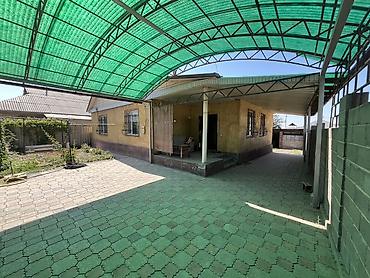 срочно продаю дом барачный тип новопаловка: 4 комнаты, 88 м², 4 соток, Бишкек, Агентство недвижимости — 2