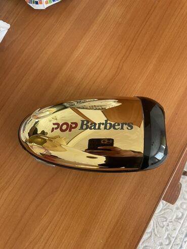 купить наручные часы: Массажёр-щётка для головы POP Barbers - Компактная электрическая