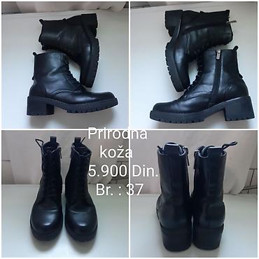 shoes: Nove crne polučizme “Comer” - Materijal: prirodna koža - — 2