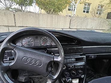 124 е: Audi 100: 1989 г., 2 л, Механика, Бензин, Седан — 4