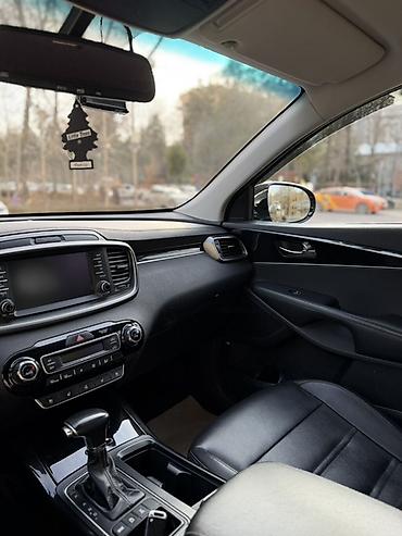 Kia: Kia Sorento: 2018 г., 2 л, Автомат, Дизель, Кроссовер — 10