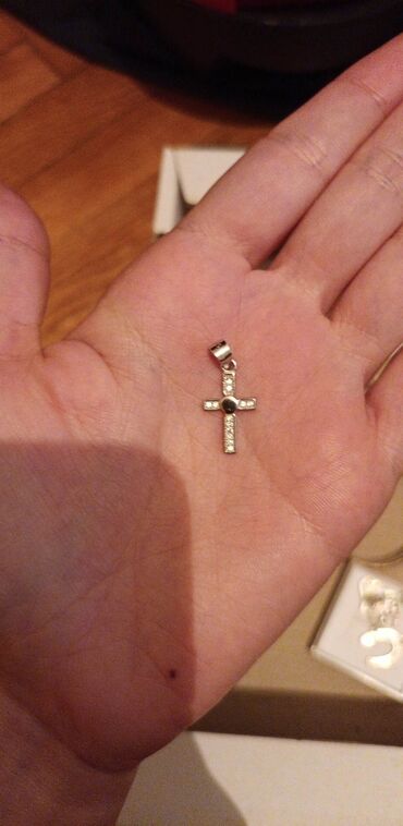 Privesci za nakit: Srebro privesci po 800 din 
uplata pa slanje — 8