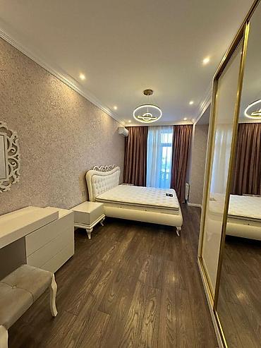 Kirayə mənzillər: İcarəyə verilir 3 otaqlı yeni tikili 101 m², Ağ şəhər q. Kateqoriya — 2