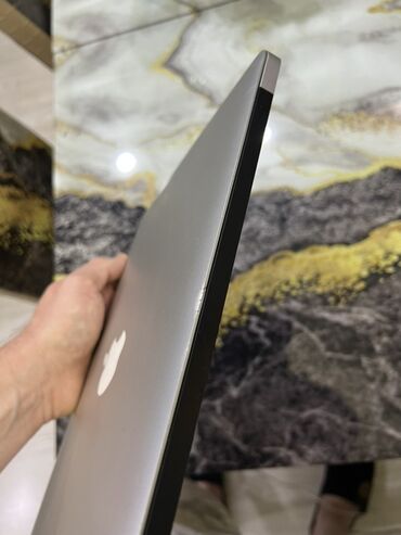 Ноутбуки: Ультрабук, Apple, 8 ГБ ОЗУ, Intel Core i5, 13.3 ", Для несложных задач — 8