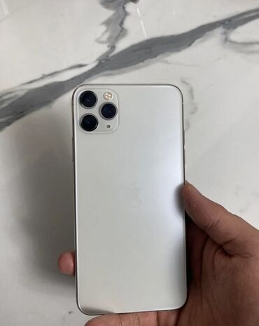 автомат машинка б у: IPhone 11 Pro, Б/у, 256 ГБ, Серебристый, Зарядное устройство, Чехол, 72 %
