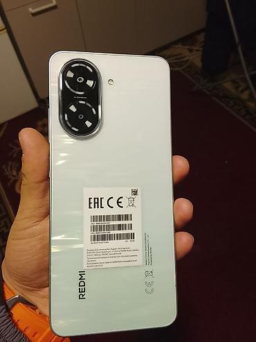 microsoft surface: Redmi, Redmi 5A, Б/у, 64 ГБ, цвет - Белый — 1