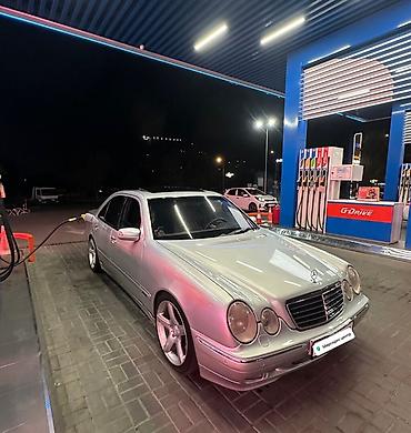 екласс: Mercedes-Benz E-Class: 2000 г., 4.3 л, Автомат, Бензин, Седан — 1