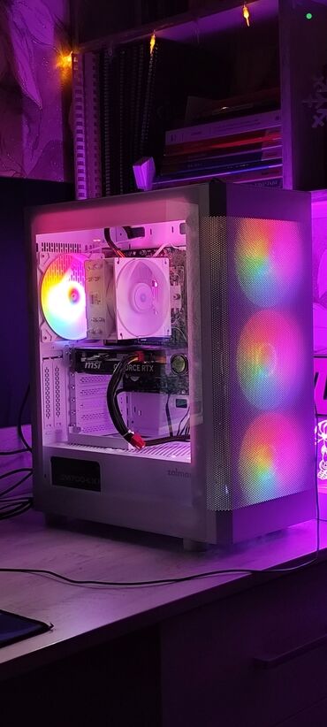 Источники бесперебойного питания: Zalman i4 tg white. Case ideal vəziyyətdədir, hamsi fan iştiyir, 3 ay