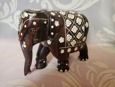 Figure: Figura, bоја - Šareno, Novo — 1