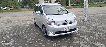 вокси ноах: Toyota Voxy: 2009 г., 2 л, Автомат, Бензин, Минивэн — 10