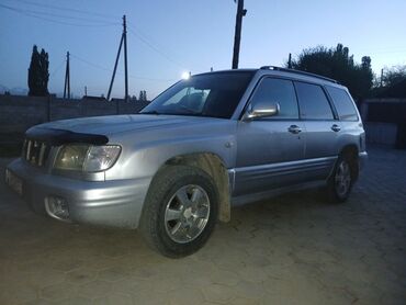 ижара машине: Subaru Forester: 2001 г., 2 л, Автомат, Бензин, Универсал