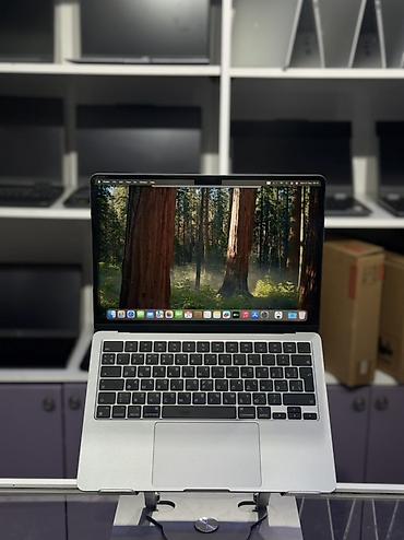 İşlənmiş Apple MacBook, 13.3 ", Apple M3, 256 GB, Ünvandan götürmə, Ödənişli çatdırılma, Rayonlara çatdırılma