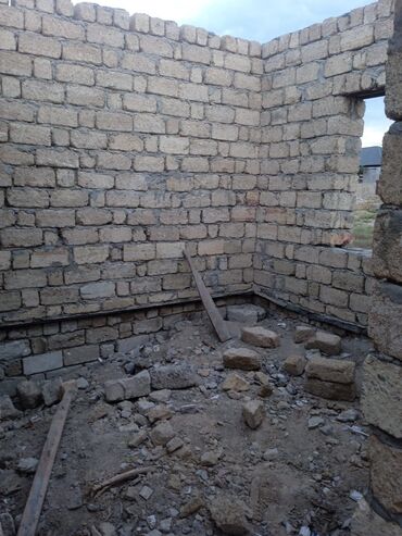 Həyət evləri və villaların satışı: Kürdəxanida İl marketə 500-600 metr mesafede yerlesen 2sotda, 110kv. — 4