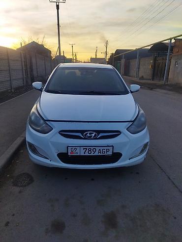 Hyundai: Hyundai Solaris: 2012 г., 1.6 л, Механика, Бензин, Седан — 6