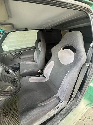 жук жыйнагыч: Volkswagen Golf: 1989 г., 1.8 л, Кол менен иштөөчү, Бензин, Купе — 5