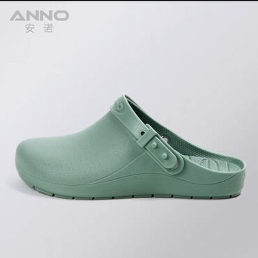 Медицинская одежда: Мягкая медицинская обувь ANNO, противоскользящие защитные сабо для