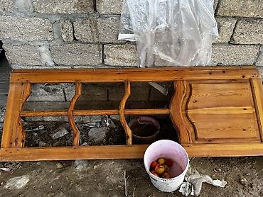 Tullantı qabları: Qapı satılır aşağğ yer yoxduu ünvan mşatağa 3dənədii qapıı — 2