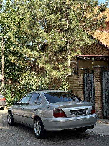 ош унаа базар: Honda Accord: 1999 г., 1.8 л, Механика, Бензин, Седан