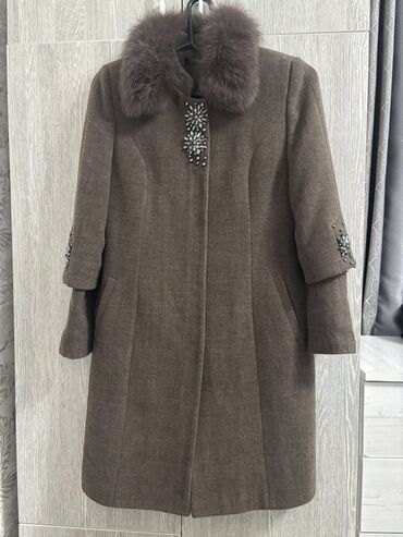 демисезонные куртки мужские бишкек: Женское теплое пальто с меховым воротником размер 44-46 обсолютно