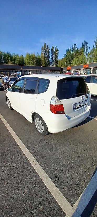 Honda: Honda Fit: 2004 г., 1.5 л, Вариатор, Бензин, Хэтчбэк at lalafo.kg — 5 Honda: Honda Fit: 2004 г., 1.5 л, Вариатор, Бензин, Хэтчбэк — 5