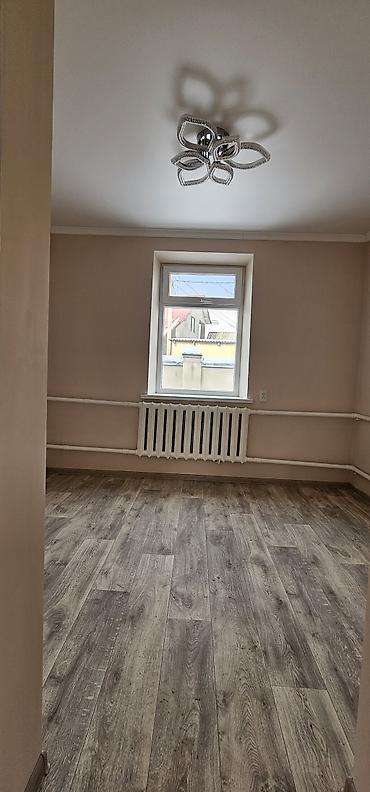 Продажа коттеджей и домов: Продаётся добротный кирпичный дом 85 кв.м на участке 3сотки в районе — 22