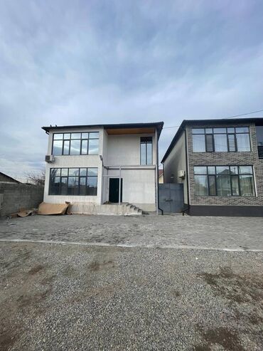 Продажа квартир: Коттедж, 209 м², 5 комнат, Агентство недвижимости, Евроремонт