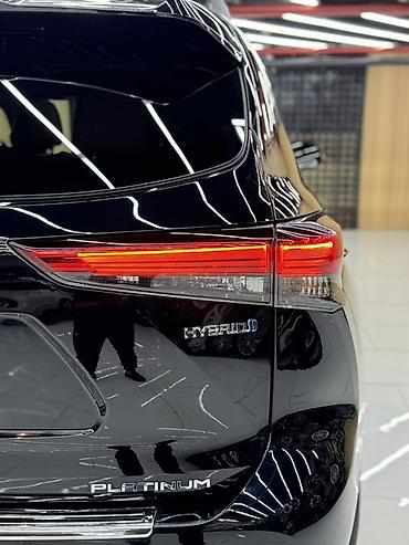 Toyota: Toyota Highlander: 2021 г., 2.5 л, Гибрид, Кроссовер — 8