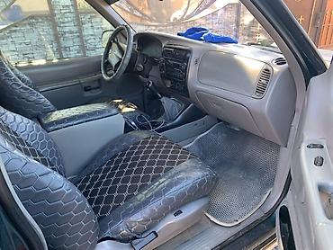 форестер 1997: Ford Explorer: 1997 г., 4 л, Механика, Бензин, Внедорожник — 5
