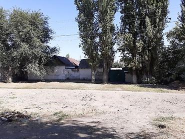 Продам дом под бизнес в с.ленинское на трассе 1 км от развязки Алма-