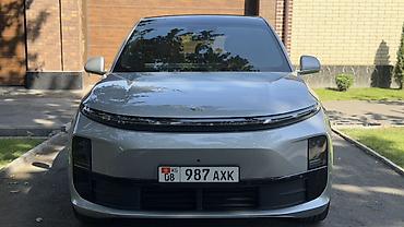 xiaomi su7: Lixiang L6: 2024 г., 1.5 л, Автомат, Гибрид, Кроссовер — 2