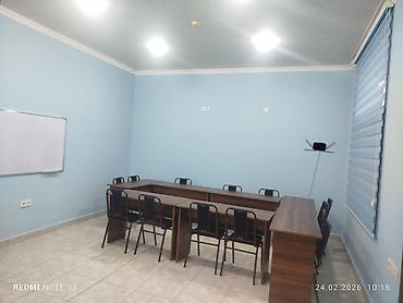 stulların qiyməti: Kursofis üçün münasib qiymətə stollar və stullar satılır — 1
