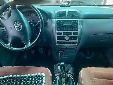 2 4 д: Toyota Avensis Verso: 2003 г., 2 л, Механика, Дизель, Минивэн — 9