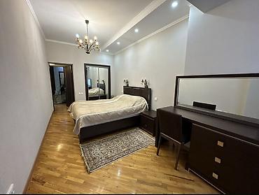 Долгосрочная аренда квартир: 3 комнаты, Агентство недвижимости, Без подселения, С мебелью полностью — 1