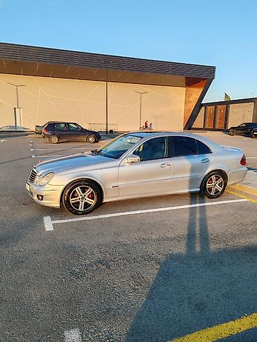 Продажа авто: Mercedes-Benz E-Class (W211) sedan – gümüş rəng, facelift (restaylinq) — 4