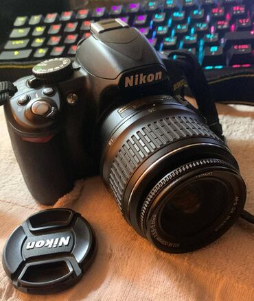 Фотоаппараты: Фотоаппарат Nikon d3100 торг приветствуется