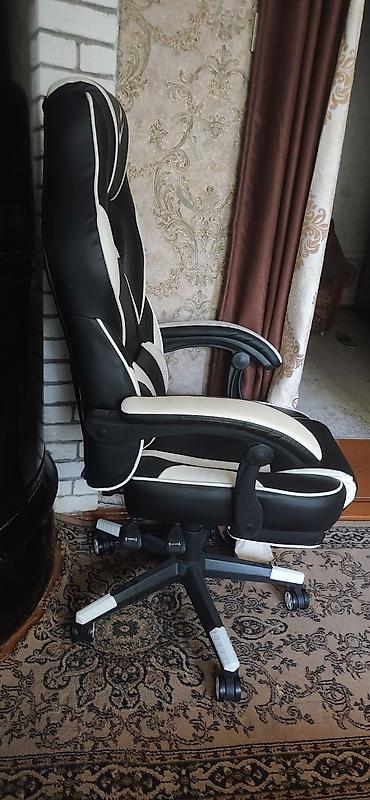 коврик hyperx: Игровое кресло, Новый, С колесиками, Экокожа — 2