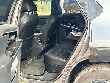 small car: Toyota bZ4X: 2022 г., Электромобиль, Кроссовер — 4