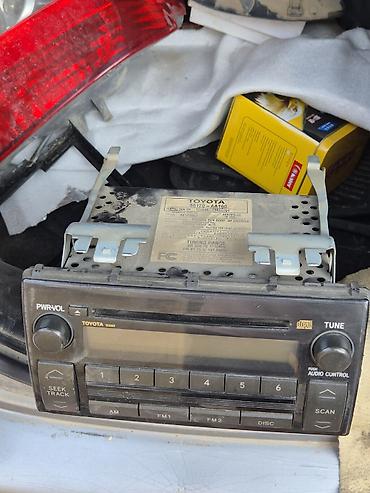cd changer: Автомагнитолы Toyota (2 модели) 1) Штатная мультимедийная система — 2