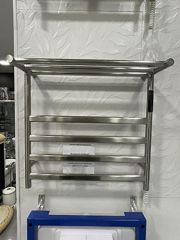 Электрические полотенцесушители: Электрический полотенцесушитель Aqua Luxe с верхней полкой - Тип — 1