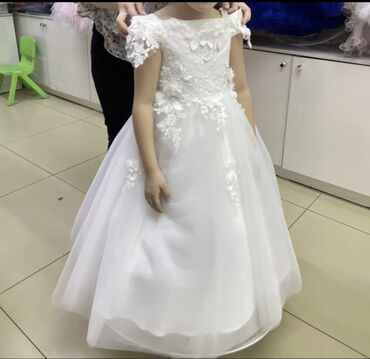 шикарное платье на выпускной: Детское платье, цвет - Белый, Новый