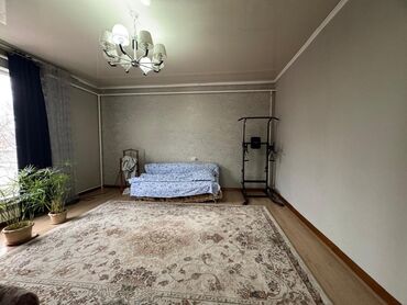 Долгосрочная аренда домов: 250 м², 4 комнаты — 18