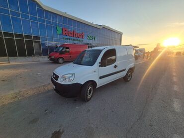 Fiat: Fiat Doblo: 1.3 l | 2010 il 247155 km Universal — 5