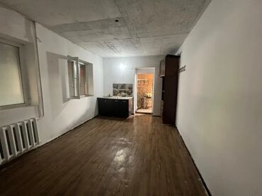 я ищу дом рабочий городок: 20 м², 1 комната, Забор, огорожен, Утепленный