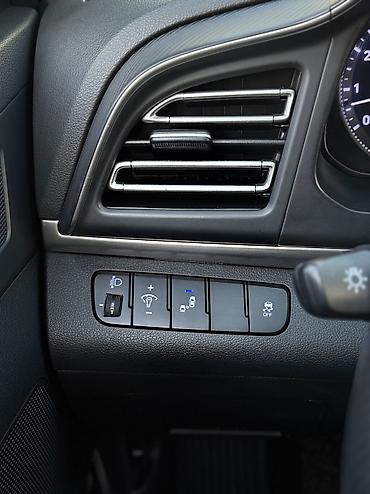 Hyundai: Hyundai Avante: 2018 г., 1.6 л, Автомат, Бензин, Седан — 13