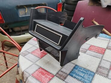 Auto delovi: Srednja konzola Lada 2103, Lada 2106. Polovno, ocuvano. Skinuto sa — 7