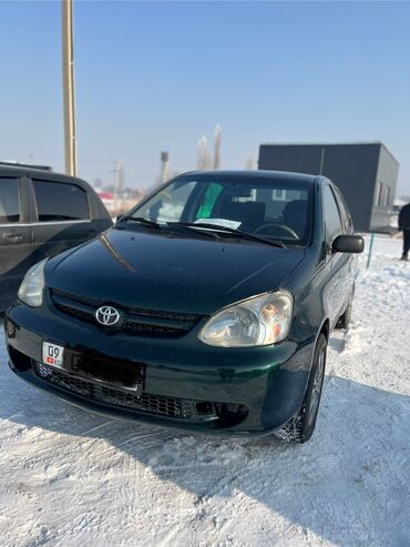 Toyota: Toyota Vitz / Platz / Yaris / Echo: 2003 г., 1.5 л, Автомат, Газ, Седан