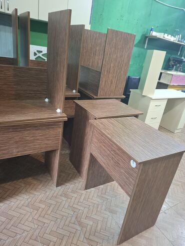 Ofis dəst mebeli: Parta tek neferlik 50/60 sm 28 azn Parta iki neferlik 100/50 sm — 3